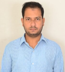 बाराबंकी11अगस्त25*माता-पिता की यादें, सपनों का सहारा: रियाज का प्रेरणादायक सफर*