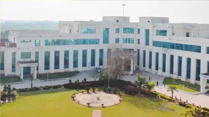 लखनऊ14अगस्त25*UP की इस यूनिवर्सिटी को लगा तगड़ा झटका, हर साल 500 छात्र करते थे PhD*