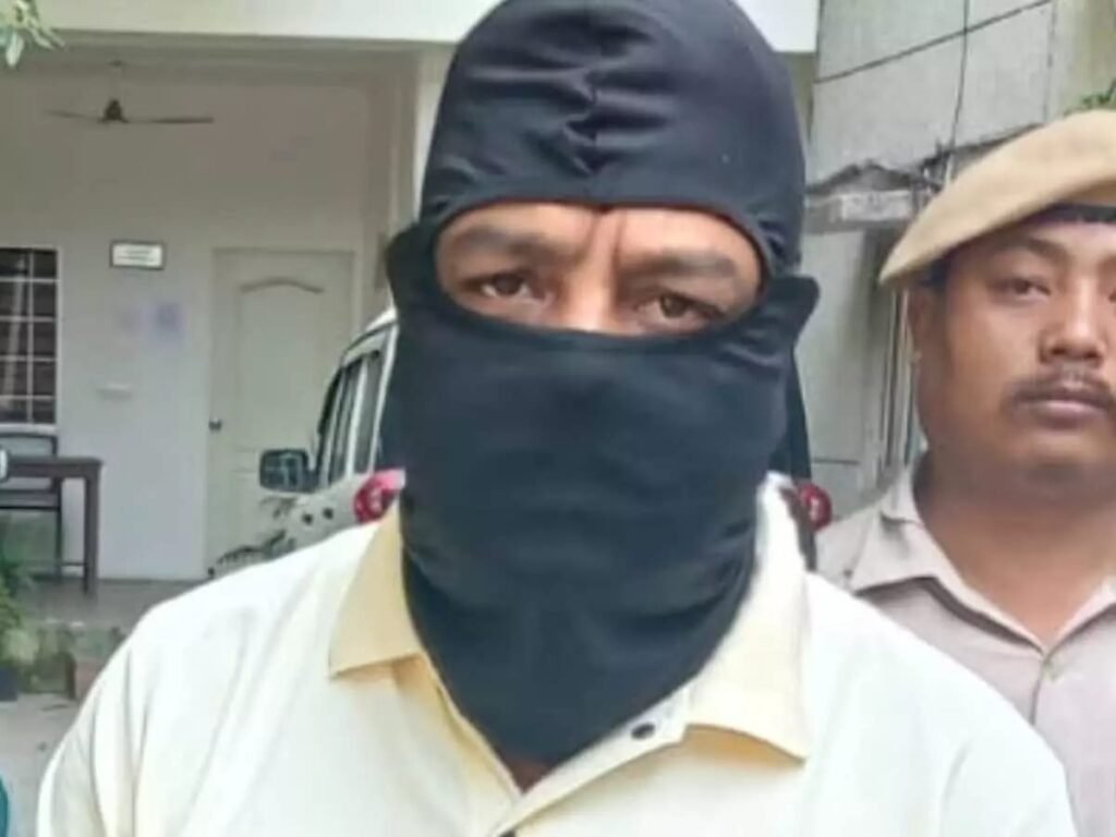 दिल्ली16अगस्त25*उत्तर प्रदेश के बड़े गैंगस्टर सलमान त्यागी ने दिल्ली के मंडोली जेल में कथित तौर पर आत्महत्या कर ली है।