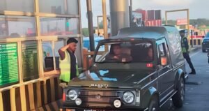 मेरठ-दिल्ली एक्सप्रेसवे स्थित काशी टोल प्लाजा पर सेना के सम्मान का अनोखा नजारा देखने को मिला,