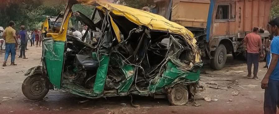 पटना23अगस्त25*पटना में आज सुबह एक दर्दनाक सड़क हादसा हो गया।*