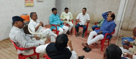 कौशाम्बी4अगस्त25*6 अगस्त को मां शीतला धाम अतिथि गृह में आ रहे है पूर्व सांसद एवं एमएलसी प्रतापगढ़*