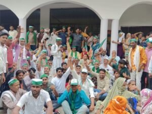 मथुरा6अगस्त25*भारतीय किसान यूनियन (भानू) कृषको की समस्याओं के समाधान हेतु ग्यारह सूत्रीय मांगों के संबंध में डी एम को ज्ञापन*