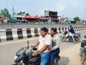 अयोध्या8अगस्त25*यूरिया खाद के बढ़े दाम पर बेचे जाने को लेकर एसडीएम ने अपनाया कड़ा रुख