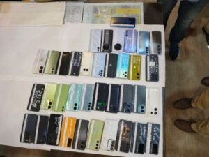 पूर्णिया बिहार8अगस्त25* पुलिस अधीक्षक ने ऑपरेशन मुस्कान के तहत खोए हुए मोबाईल को उनके स्वामी को सुपुर्द किया गया।