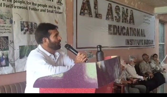 जम्मू कश्मीर09 अगस्त 2025 सामाजिक वानिकी विभाग ने आज वृक्षारोपण और पर्यावरण संरक्षण को बढ़ावा