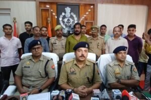 अयोध्या16अगस्त25*एसपी सिटी चक्रपाणि त्रिपाठी की प्रेसवार्ता, पूराकलंदर पुलिस व स्वाट टीम को मिली सफलता