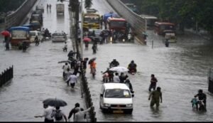 नई दिल्ली18अगस्त25*डूबने को तैयार मुंबई? आने वाले दिनों में और बिगड़ सकते हैं हालात_*