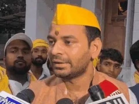 बिहार18अगस्त25*RJD सुप्रीमो लालू प्रसाद के बड़े बेटे तेजप्रताप यादव जनशक्ति जनता दल से बिहार विधानसभा चुनाव लड़ेंगे।*