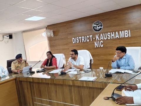 कौशाम्बी19अगस्त25*ड्रॉप आउट बच्चों को चिन्हित कर पुनः नामांकन कराने के डीएम ने दिए निर्देश* कौशाम्बी19अगस्त25*ड्रॉप आउट बच्चों को चिन्हित कर पुनः नामांकन कराने के डीएम ने दिए निर्देश*