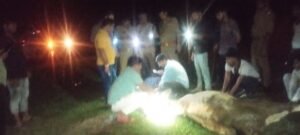 अयोध्या22अगस्त25*उपजिलाधिकारी रुदौली और क्षेत्राधिकारी ने रात 1.30 अवैध खनन की शिकायत पर मारा छापा