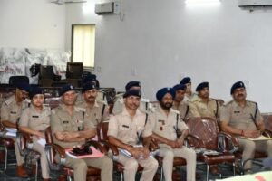 हल्द्वानी22अगस्त25*कुमायूँ पुलिस की अपराध समीक्षा बैठक, अधीनस्थों को, आईजी रिद्धिम अग्रवाल ने दिए कड़े निर्देश*