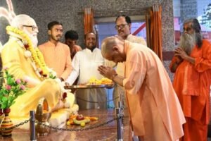 गोरखपुर23अगस्त25*सीएम योगी आदित्यनाथ कार्यक्रम के बाद पहुंचे मंदिर