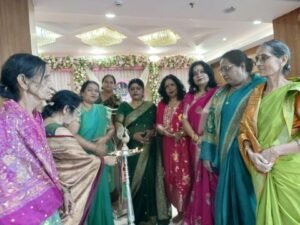 गाजीपुर25अगस्त25*तीज महोत्सव पर महिलाओं ने प्रस्तुत किया मनमोहक कार्यक्रम