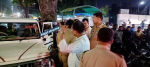 प्रयागराज29अगस्त25*फीका कैफे में पड़ा छापा, कैफे के आड़ मे चल रहा था मदिरा का व्यापार*