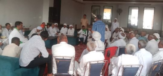 नरवाना31अगस्त25* चौधरी घासीराम नैन की आठवीं श्रद्धांजलि समारोह के आयोजन के सम्बंध में बैठक हुई।