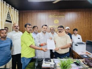 कौशाम्बी16सितम्बर25*स्वशासकीय मेडिकल कॉलेज की भर्तियों में धांधली की हो जांच--गौरव पांडेय*