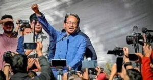 लद्दाख26सितम्बर25*सोनम वांगचुक गिरफ्तार: इंटरनेट सेवा बंद... लद्दाख26सितम्बर25*सोनम वांगचुक गिरफ्तार: इंटरनेट सेवा बंद...