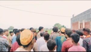 कानपुर नगर2सितम्बर25*मकनपुर कस्बे में गणेश यात्रा के दौरान पुलिस ने रोका डीजे*