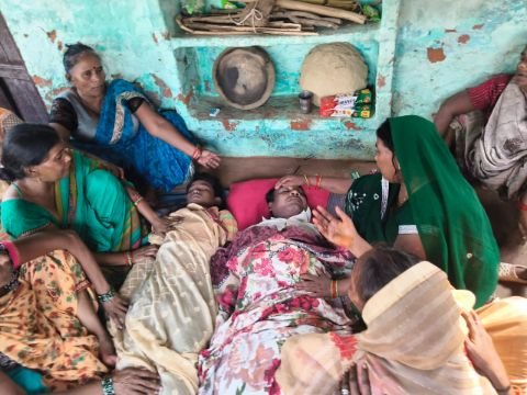 कानपुर नगर2सितम्बर25*चौबेपुर में घटी हृदय विदारक घटना, आकाशीय बिजली गिरने से बाप बेटे की हुई मृत्यु*