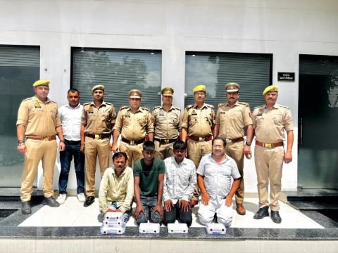 कानपुर नगर3सितम्बर25*पनकी पुलिस को मिली बड़ी सफलता! कानपुर नगर3सितम्बर25*पनकी पुलिस को मिली बड़ी सफलता!