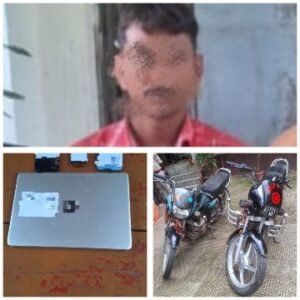 पूर्णिया बिहार3सितंबर25* जलालगढ़ थाना के द्वारा कांड में लूटे गए मोबाईल एवं लैपटॉप को बरामद करते हुए एक अभियुक्त गिरफ्तार