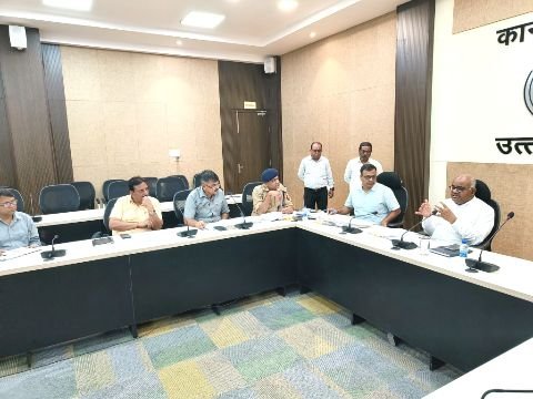 कानपुर नगर4सितम्बर25*संपत्तियों की सुरक्षा पर डीएम जितेंद्र प्रताप सिंह का बड़ा कदम। कानपुर नगर4सितम्बर25*संपत्तियों की सुरक्षा पर डीएम जितेंद्र प्रताप सिंह का बड़ा कदम।