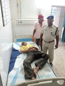 रोहतास4सितम्बर25*यात्रा के दौरान ब्रेन हैमरेज यात्री की मददगार बनी आरपीएफ।