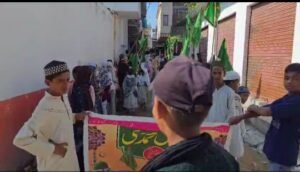 मऊ5सितम्बर25*ईद मिलादुन्नबी पर मुंशी पुर नई बस्ती से धूमधाम से निकला जुलूस