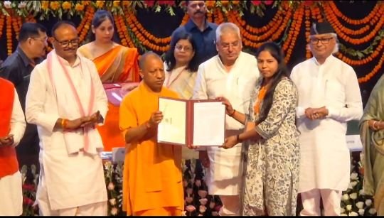 लखनऊ8सितम्बर25*मुख्यमंत्री ने आयोजित कार्यक्रम में 1112 कनिष्ठ सहायक और 22 एक्सरे टेक्नीशियन को नियुक्ति पत्र वितरित किया लखनऊ8सितम्बर25*मुख्यमंत्री ने आयोजित कार्यक्रम में 1112 कनिष्ठ सहायक और 22 एक्सरे टेक्नीशियन को नियुक्ति पत्र वितरित किया