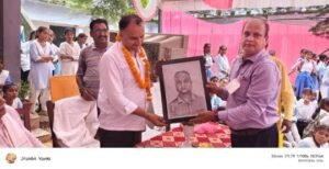 अयोध्या9सितम्बर25*श्रद्धा से याद किए किए गए डॉ बद्री प्रसाद, मनाया गया संस्थापक दिवस समारोह*