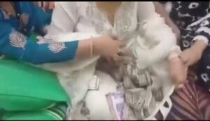 आगरा11सितम्बर25*आगरा में किन्नर समाज ने पेश की इंसानियत की अनोखी मिसाल।