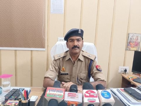 मथुरा15 सितंबर2025* ट्रैफिक एसपी मनोज कुमार यादव ऑटो ई रिक्शा सत्यापन अभियान* मथुरा15 सितंबर2025* ट्रैफिक एसपी मनोज कुमार यादव ऑटो ई रिक्शा सत्यापन अभियान*