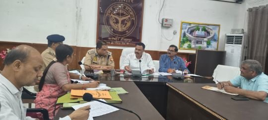 मिर्जापुर:16 सितम्बर 25 *खाद्य और औषधि विभाग द्वारा दुकानदारो के उपर रु 4751000/- जुर्माना लगाया गया*