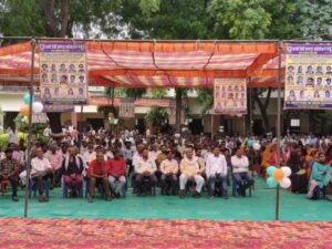 कौशाम्बी17सितम्बर25*धर्मा देवी इण्टर कॉलेज में आयोजित हुई शिक्षक अभिभावक संगोष्ठी*