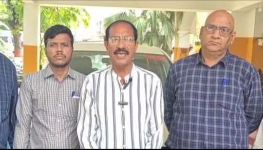 सहारनपुर18सितम्बर25*जिलाधिकारी की अध्यक्षता मे पत्रकार स्थायी समिति की हुईं बैठक*