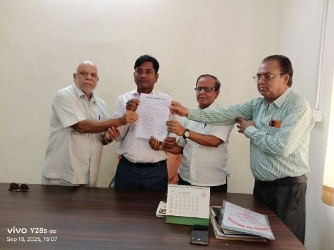 अयोध्या18सितम्बर25*रेजिडेन्ट मजिस्ट्रेट अयोध्या को ज्ञापन सौंपकर मेला नियंत्रण केन्द्र बनवाने व मेला परामर्शदात्री समिति गठित करने मांग की* अयोध्या18सितम्बर25*रेजिडेन्ट मजिस्ट्रेट अयोध्या को ज्ञापन सौंपकर मेला नियंत्रण केन्द्र बनवाने व मेला परामर्शदात्री समिति गठित करने मांग की*