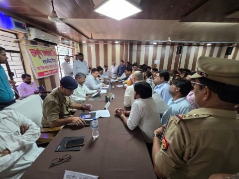 भेलसर(अयोध्या)21सितम्बर25*NH27 पर आमजन ख़ास कर महिलाओं व बुज़ुर्ग लोगों को हो रही समस्याओं हेतु ओवरब्रिज की माँग