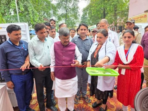 अयोध्या22सितम्बर25*रुदौली विधायक ने सीएचसी रूदौली में स्वास्थ्य शिविर का किया शुभारम्भ