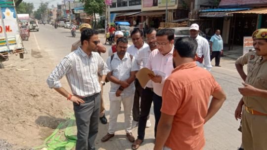 कौशाम्बी22सितम्बर25*जिलाधिकारी ने किया बैनामा विलेख का स्थलीय सत्यापन* कौशाम्बी22सितम्बर25*जिलाधिकारी ने किया बैनामा विलेख का स्थलीय सत्यापन*