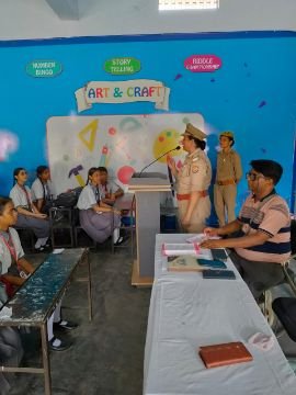 उन्नाव24सितम्बर25*मिशन शक्ति अभियान: महिला थाना पुलिस ने छात्राओं किया जागरूक