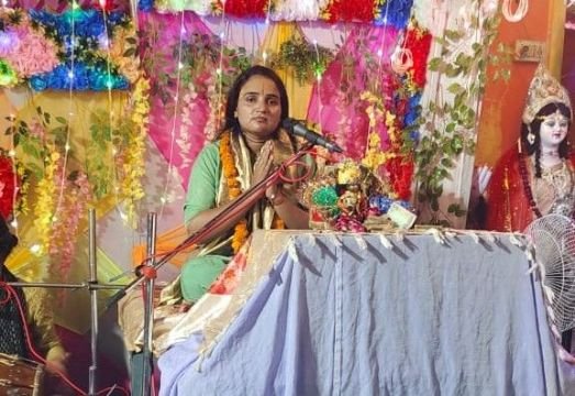 कौशाम्बी24सितम्बर25*फैजीपुर गांव के नवदुर्गा पंडाल में भागवत कथा के आयोजन में उमड़ी भीड़* कौशाम्बी24सितम्बर25*फैजीपुर गांव के नवदुर्गा पंडाल में भागवत कथा के आयोजन में उमड़ी भीड़*