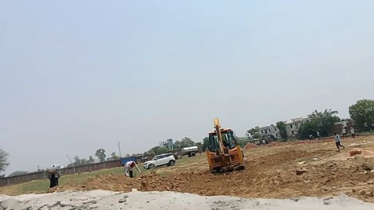 मथुरा 23 सितंबर 2025 मंदिर तोड़कर जमीन पर कब्जा भूमाफियाओं का बोलबाला* मथुरा 23 सितंबर 2025 मंदिर तोड़कर जमीन पर कब्जा भूमाफियाओं का बोलबाला*