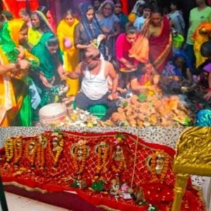 बाँदा29सितम्बर25*अष्टमी पर मंदिरों में उमड़ी भक्तों की भीड़, कन्या भोज और हवन का आयोजन*