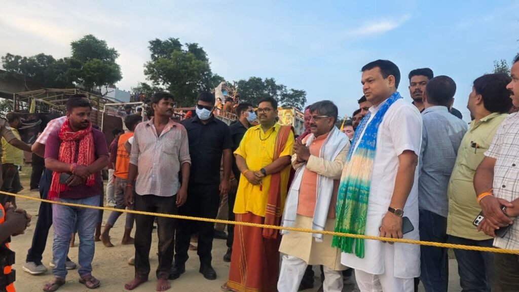 अयोध्या3अक्टूबर25*विधायक रामचंद्र यादव ने संभाली विसर्जन व्यवस्थाओं की कमान