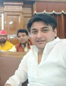 सहारनपुर16अक्टूबर25*जागरूक बेहट विधायक उमर अली खान को हज़ारों लोगों का सलाम और धन्यवाद