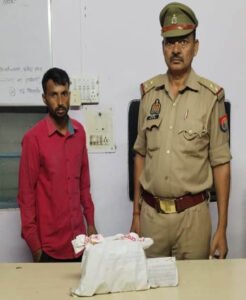 मथुरा29.10.2025* थाना माँट पुलिस द्वारा एक अभियुक्त को अवैध देशी शराब के साथ किया गिरफ्तार, मथुरा29.10.2025* थाना माँट पुलिस द्वारा एक अभियुक्त को अवैध देशी शराब के साथ किया गिरफ्तार,