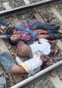 पूर्णिया बिहार 3 अक्टूबर 25* वंदे भारत ट्रेन के चपेट में आए मासूमों की मौत, पुलिस अधीक्षक घटनास्थल का निरीक्षण किया