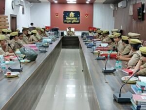 मथुरा4अक्टूबर25*मिशन शक्ति 5.0 के अंतर्गत समस्त थानों पर नियुक्त महिला पुलिस प्रभारी एवं महिला कर्मियों की गोष्ठी की गई*