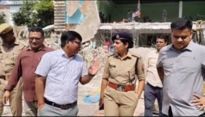 बरेली5अक्टूबर25*आईएमसी के राष्ट्रीय प्रवक्ता के अवैध बारात पर दूसरे दिन भी चला बुलडोजर, बरेली5अक्टूबर25*आईएमसी के राष्ट्रीय प्रवक्ता के अवैध बारात पर दूसरे दिन भी चला बुलडोजर,